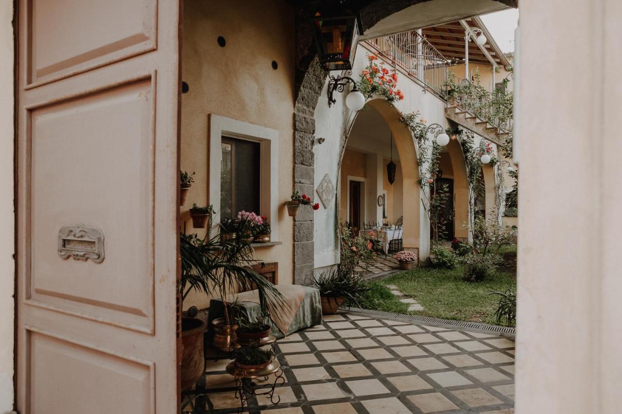 La Baronessa B&B Riposto Extérieur photo