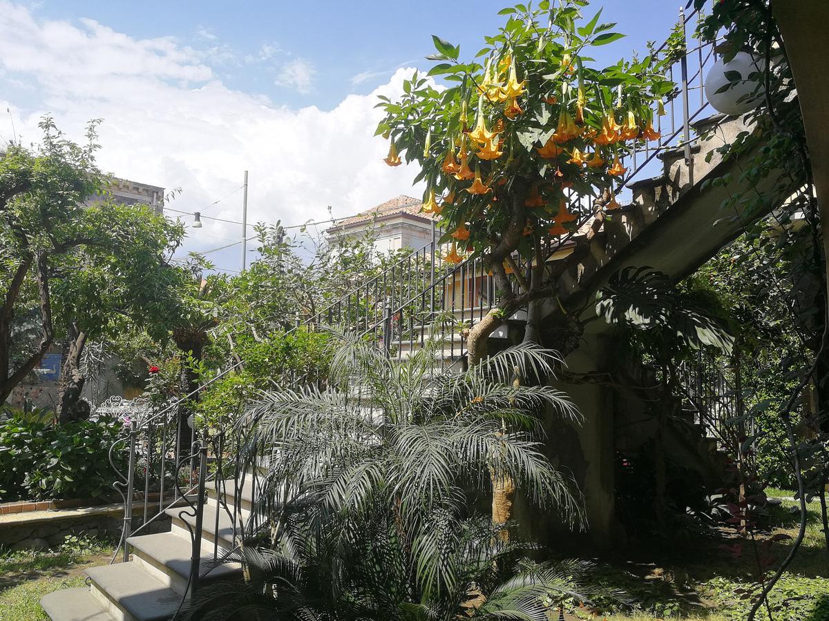 La Baronessa B&B Riposto Extérieur photo
