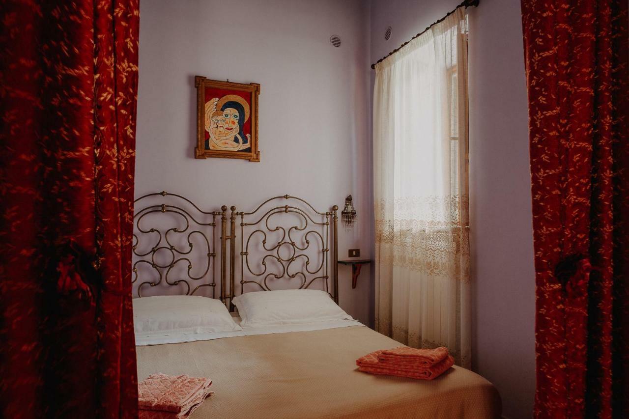 La Baronessa B&B Riposto Extérieur photo